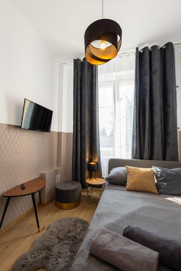 Clicktheflat Aleje Niepodleglosci Center Apart Rooms Varşovia Exterior foto