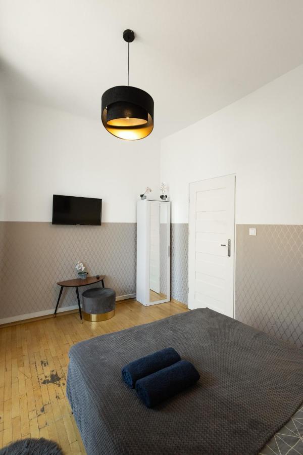 Clicktheflat Aleje Niepodleglosci Center Apart Rooms Varşovia Exterior foto